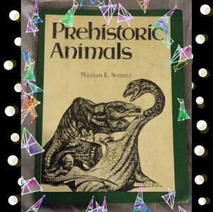 Prehistoric animals (hard cover)